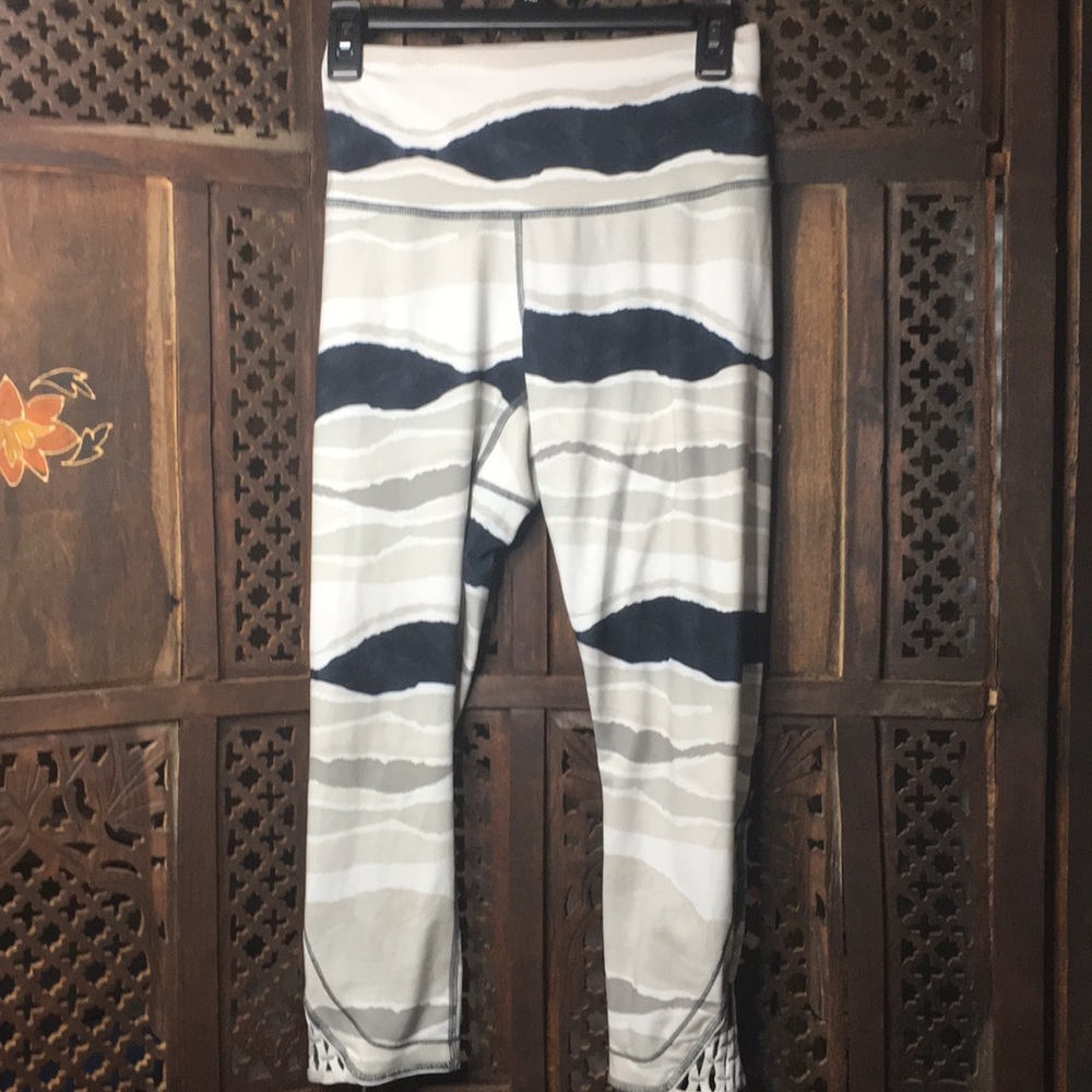 Lululemon True Self Crop In Bleacher Stripe - image 7